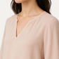 Lvory Whisper Kurti